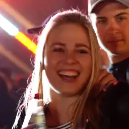 Girl 2 head